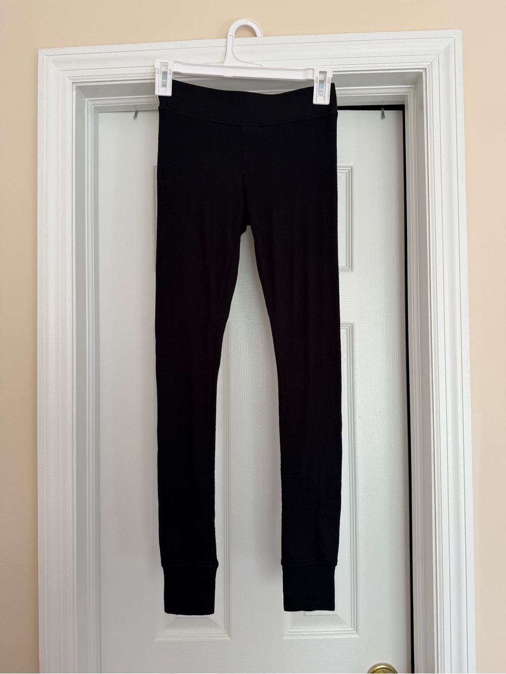 Women’s luxury black leggings